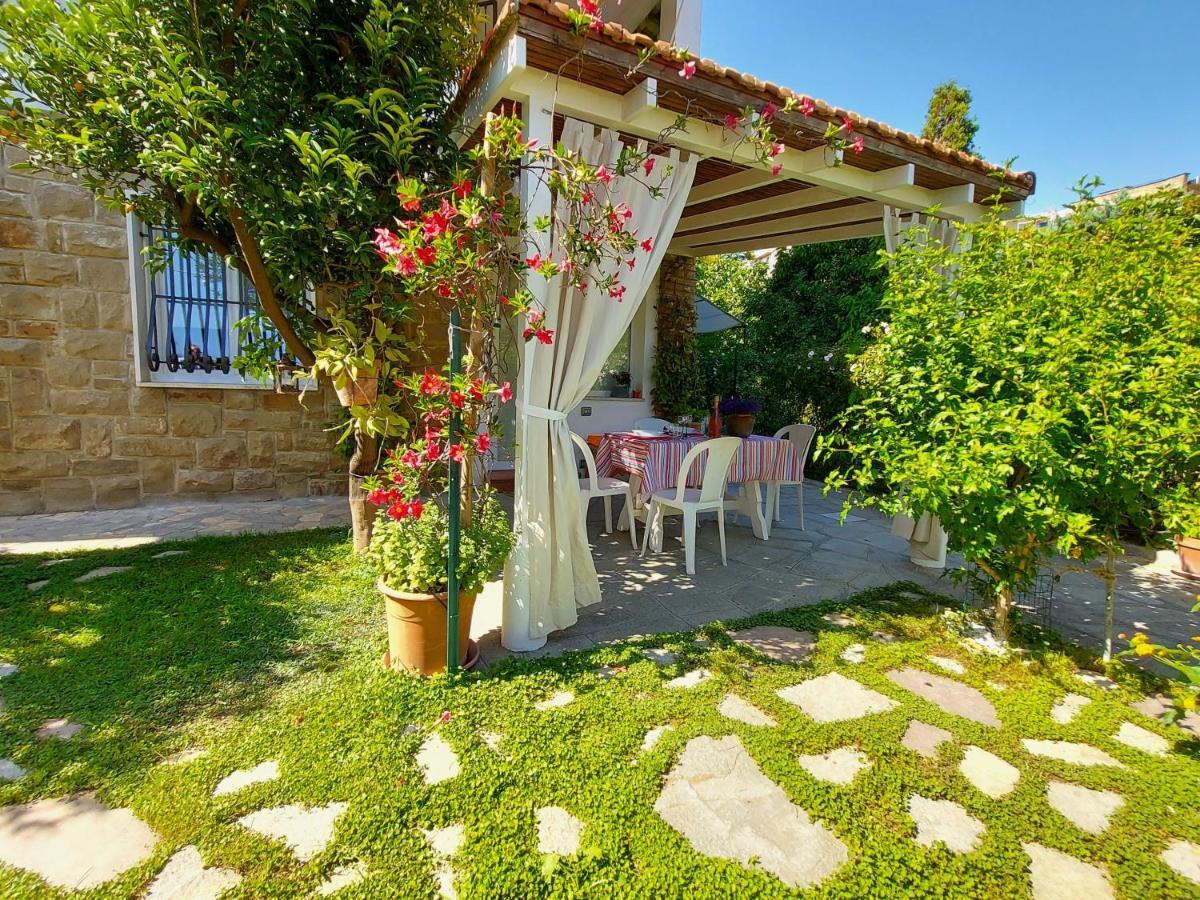 Comodo Con Giardino E Patio Apartment Sanremo
