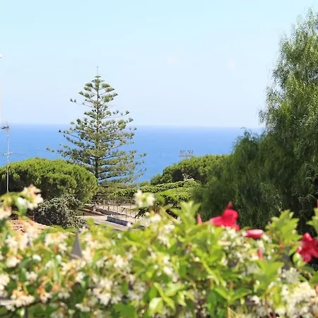 Comodo Con Giardino E Patio Sanremo Exterior photo